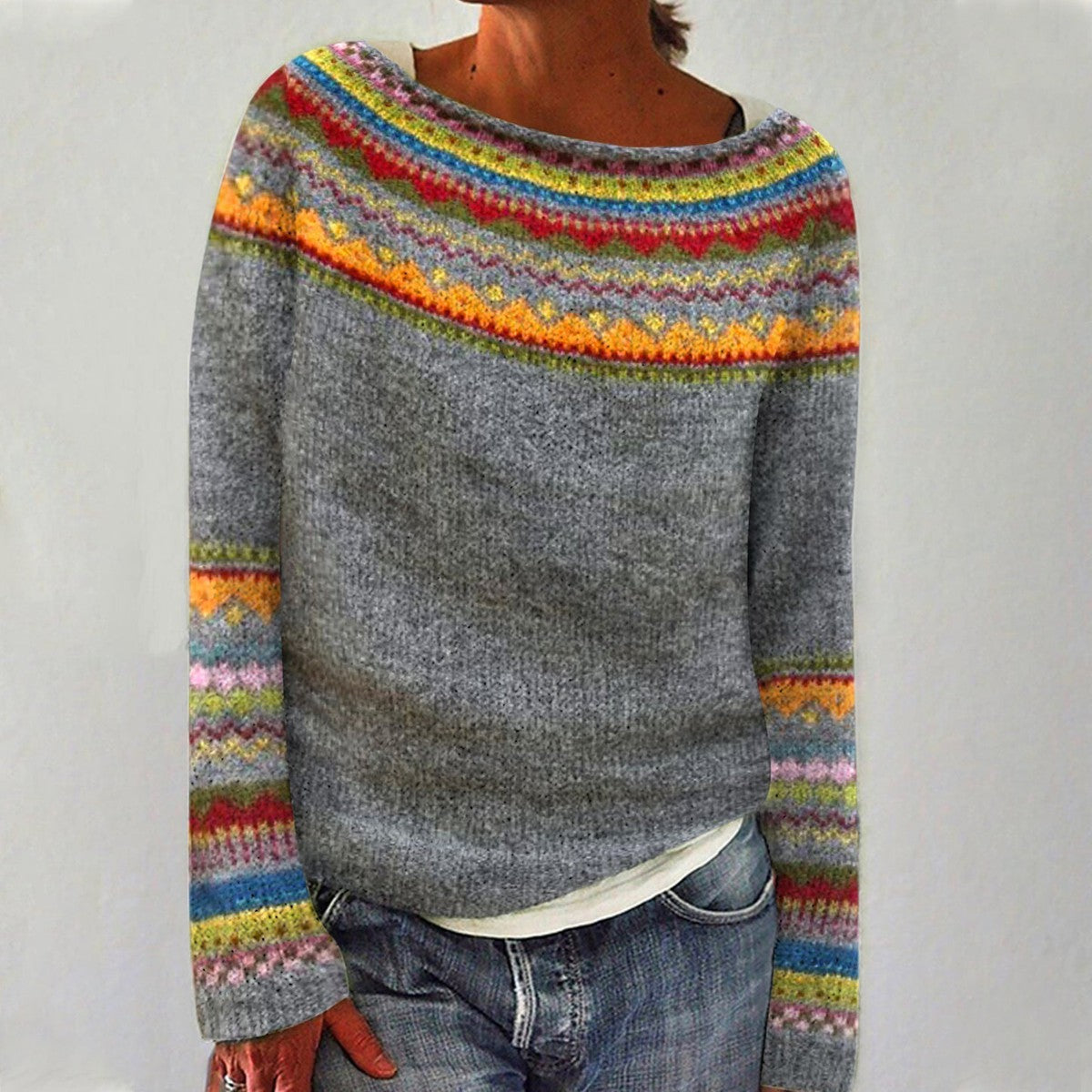 Melissa | Comfortable sweater with playful pattern