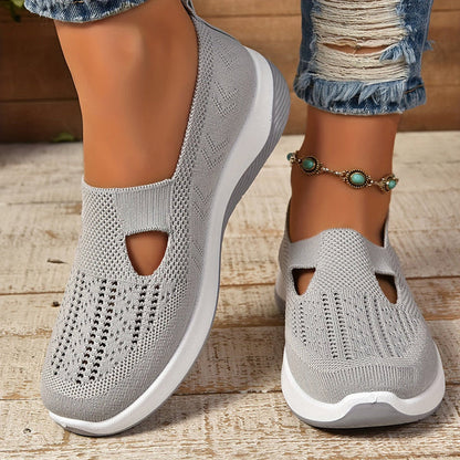 Pamela | Lightweight orthopedic slip-ons