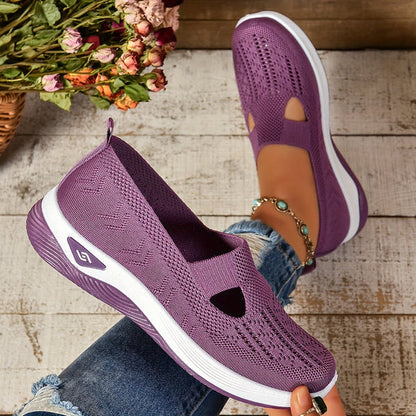 Pamela | Lightweight orthopedic slip-ons