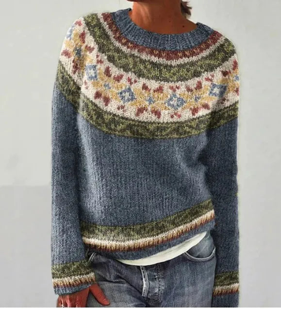 Melissa | Comfortable sweater with playful pattern
