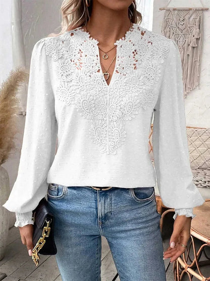 Charlene | Elegant blouse with graceful details