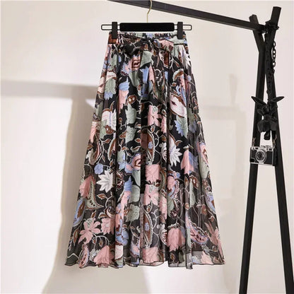 Aurelia | Midi skirt with playful elegance