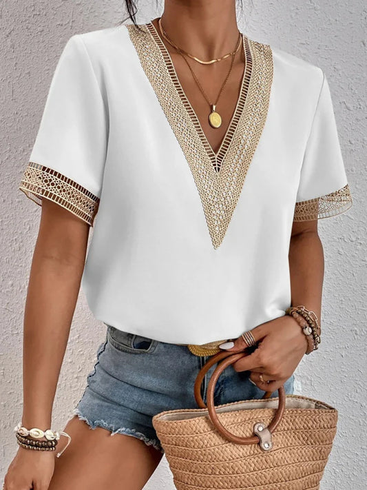 Davina | Elegant blouse with luxurious lace details