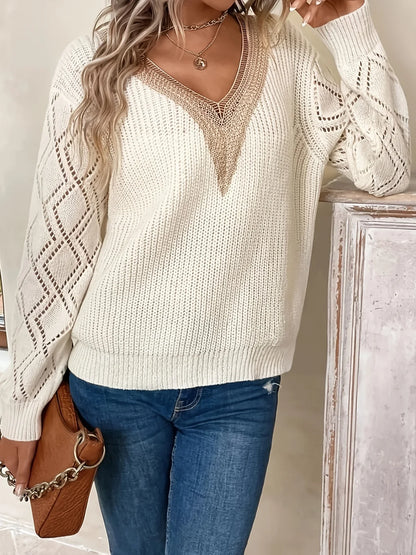 Elvira | Elegant sweater with lace details
