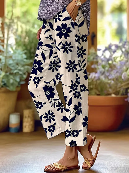 Lavina | Loose trousers with stylish floral print