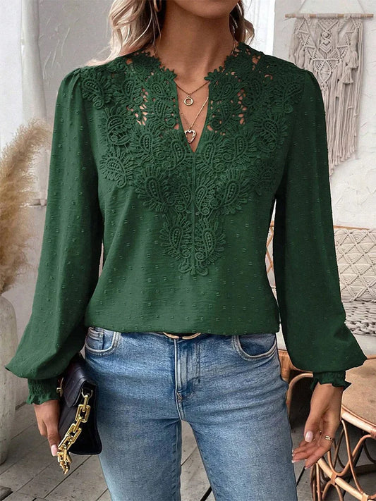 Charlene | Elegant blouse with graceful details